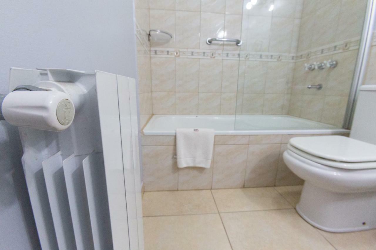 ניוקואן Apart Hotel Rivadavia 815 מראה חיצוני תמונה