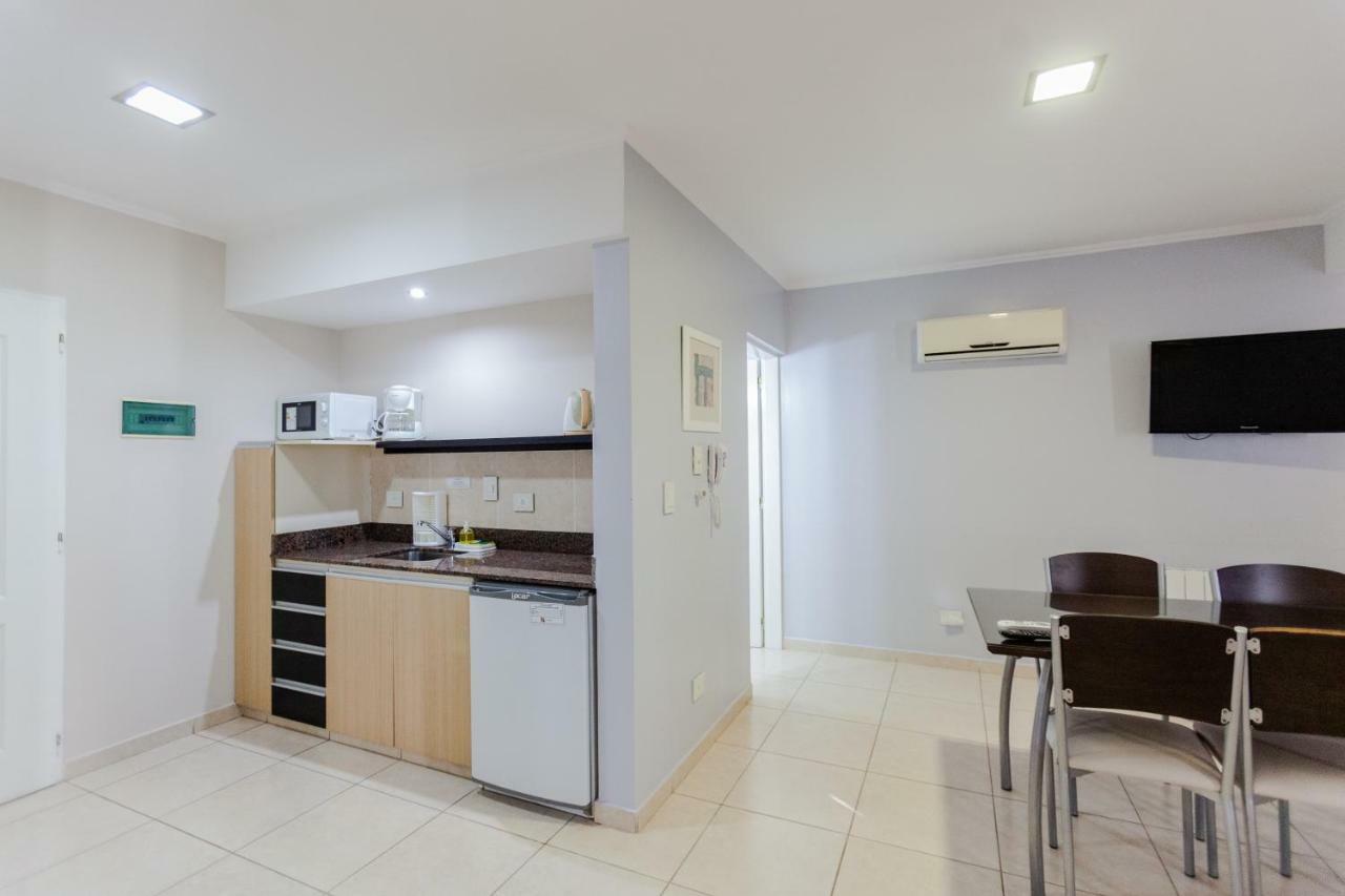 ניוקואן Apart Hotel Rivadavia 815 מראה חיצוני תמונה